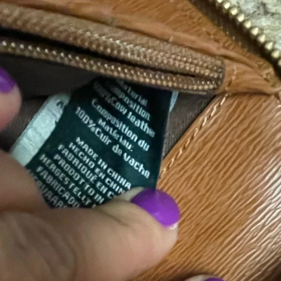 Lauren Ralph Lauren vintage wristlet wallet/phone carrier - Picture 9 of 9